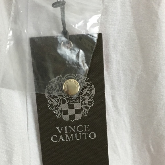 Vince Camuto Embroidered Hi-Lo Top Medium - Picture 6 of 7